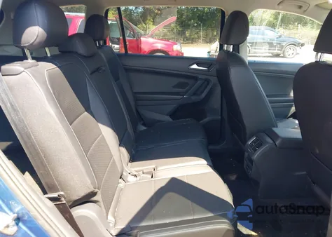 2018 Volkswagen Tiguan 2.0T Se/2.0T Sel z USA, uszkodzony, nr VIN 3VV3B7AX8JM039544